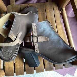 Frye Sling Back Peep Toe Leather Heels